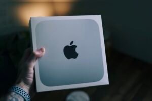 2020 Apple Mac Mini with Apple M1 Chip