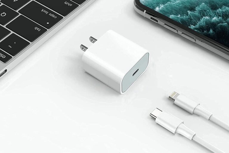 StinkLight 20W PD Type C Power Wall Charger with USB C to Lightning Cable
