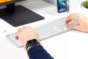 iClever GK08 Wireless Keyboard and Mouse