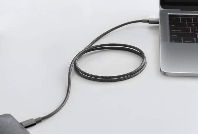 Anker New Nylon USB-C to Lightning Charging Cord