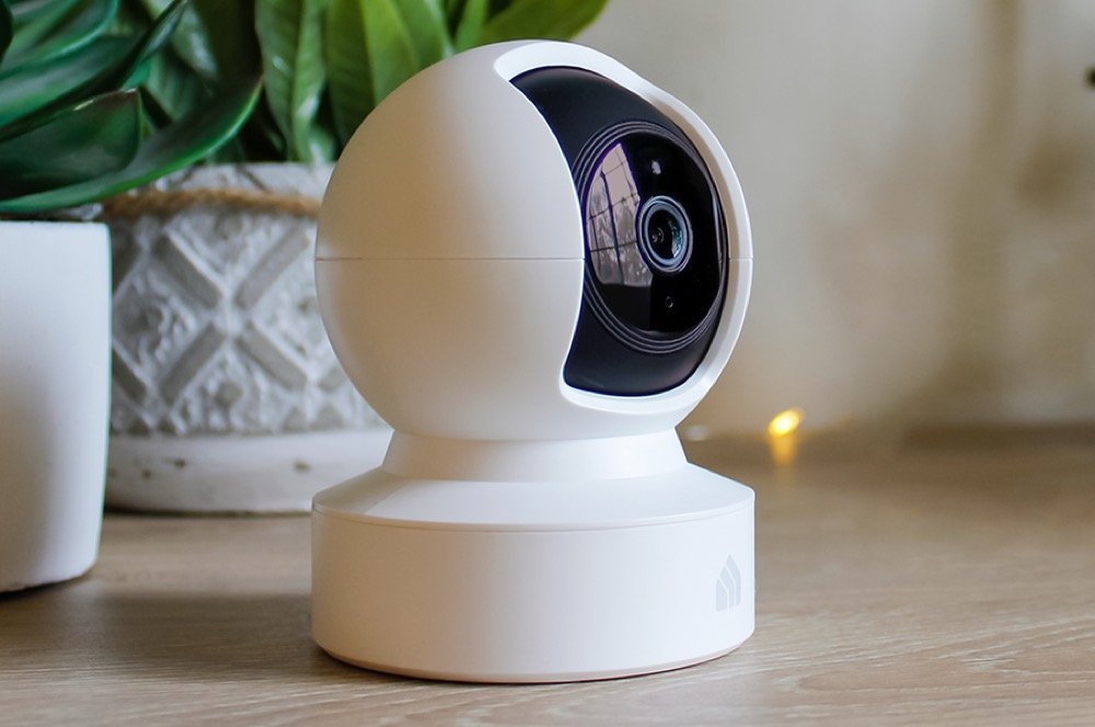 Kasa Indoor Pan:Tilt Smart Security Camera