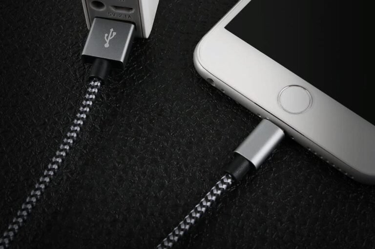 IDISON iPhone Lightning Cable