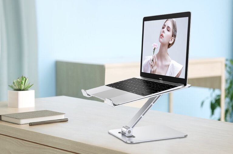 RIWUCT Foldable Laptop Stand