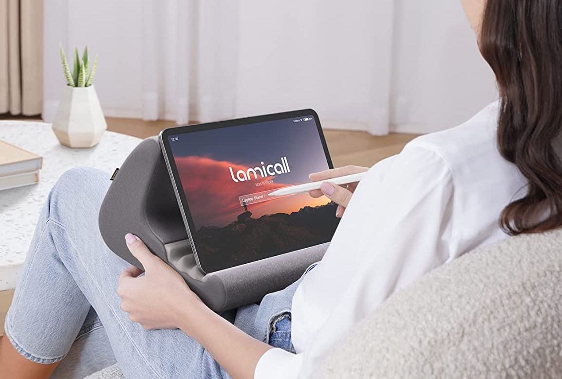 Lamicall Tablet Pillow Stand