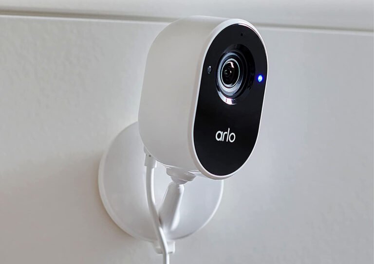 Arlo Essential Indoor Camera