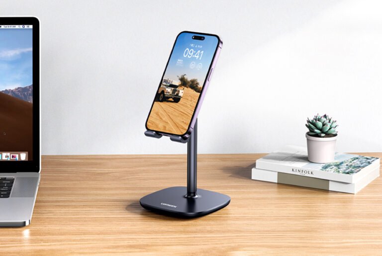 UGREEN Adjustable Cell Phone Stand