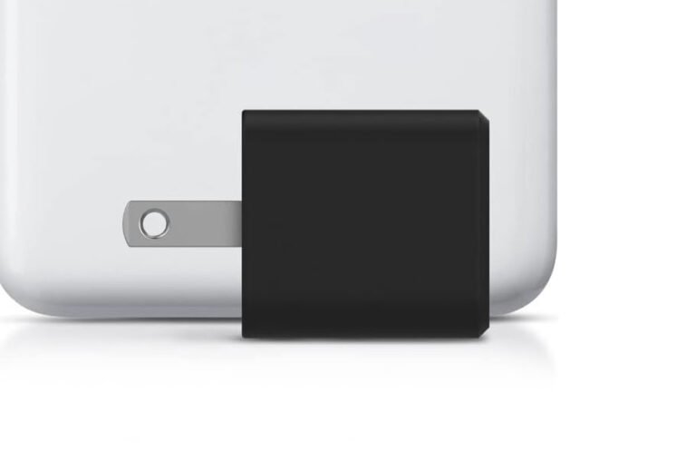 mophie USB C Charger