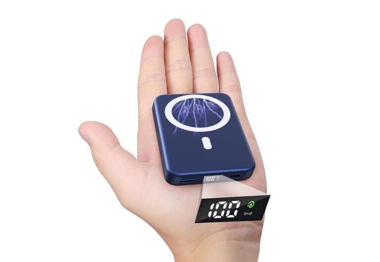 Grab Amazon's Slimmest Wireless Power Bank 10000mAh For iPhone & Android Phone At 48% OFF 1