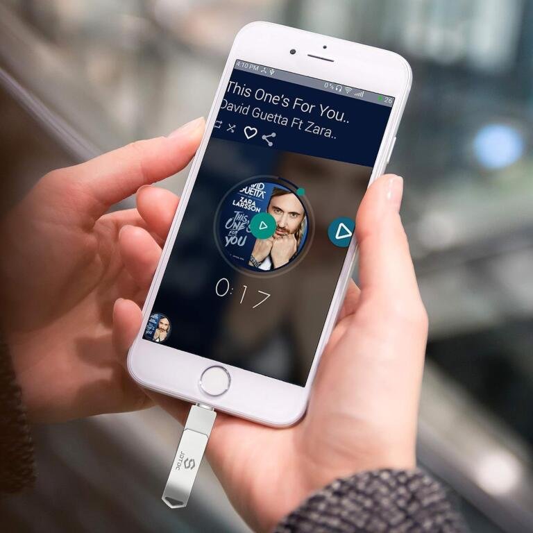 Amazon's Most Sold Flash Drive For iPhone/iPad is Whopping 40% OFF! 1
