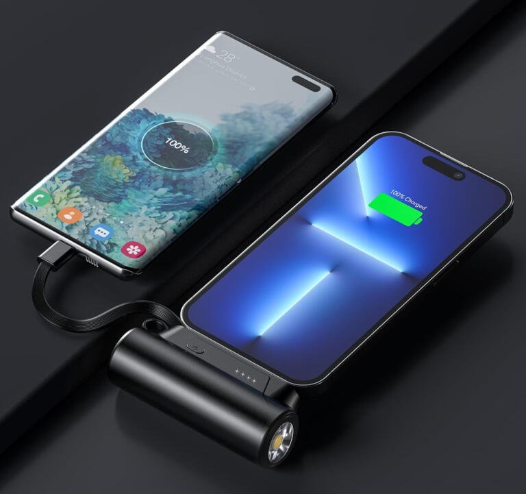 Grab This Portable Power Bank 8000mAh For iPhone 8 & Latest Model For $21, Usually Sold For $37 1 Grab This Portable Power Bank 8000mAh For iPhone 8 & Latest Model For $21, Usually Sold For $37 1