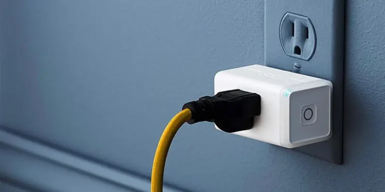 Grab four of Kasa Smart Plug at just $25.49 saving you 18% 1
