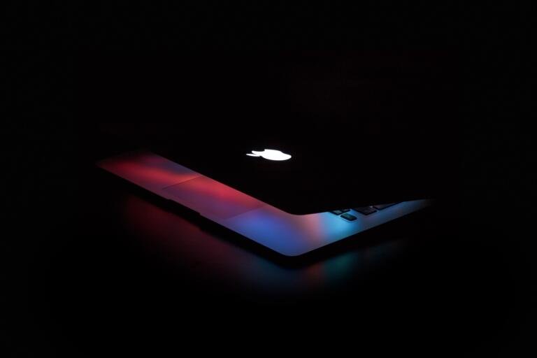 Acquire this MacBook Air in excellent condition for $315 only 1
