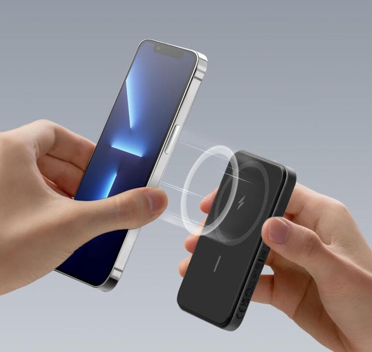 Snap & Refill Your iPhone With Anker 5000mAh Magnetic Power Bank For $32 15