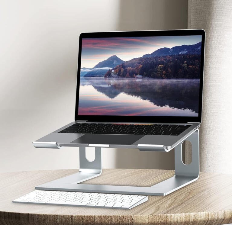 Raise Your Laptop To Preferred Height With This $16 Aluminum Stand 15 Raise Your Laptop To Preferred Height With This $16 Aluminum Stand 15