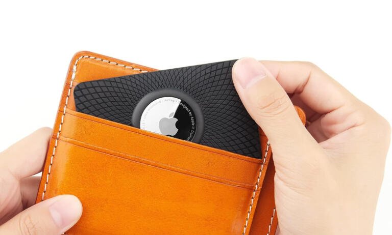 Airtag Wallet Holder 2 Pack For Less Than $10 3 Airtag Wallet Holder 2 Pack For Less Than $10 3