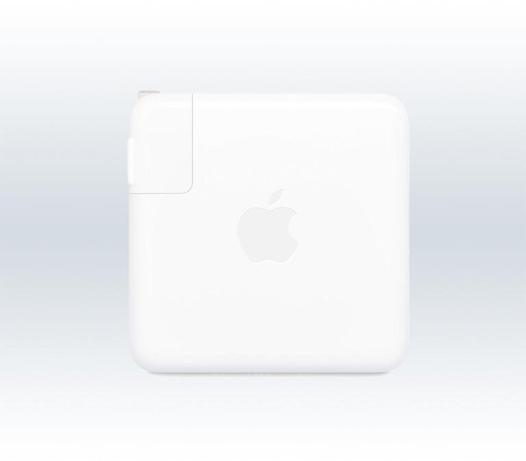 Apple's 96W USB-C Power Adapter Drops Down To $45, Was $80 3