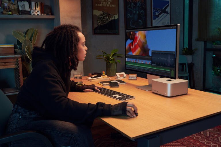 Save Big: Apple's 27-inch 5K Studio Display Price Cut to $1,300 14
