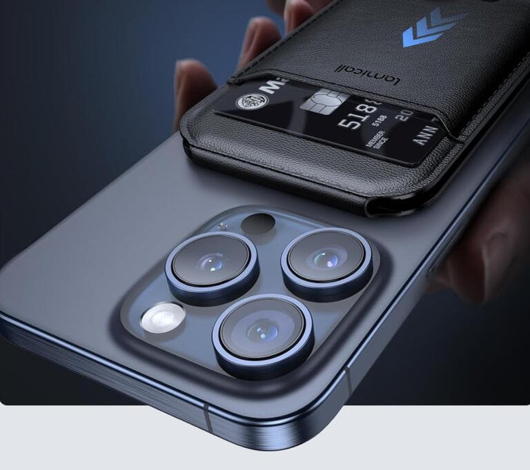 Newly Launched Magsafe Wallet Stand For iPhone Available For $14, Was $25 1