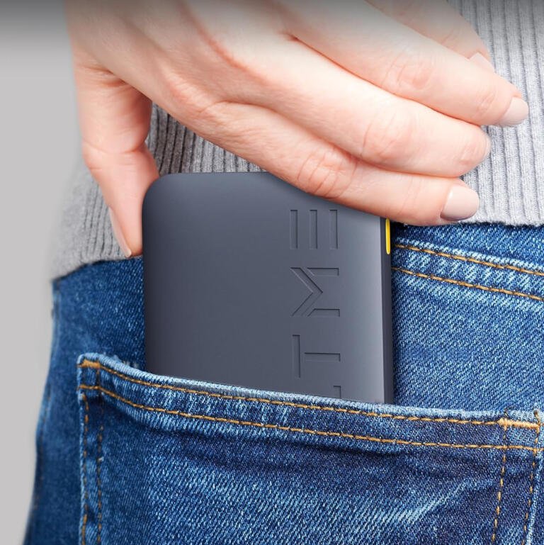 Grab VOLTME's Dual 22.5W Charger for $15, Regularly $32 1
