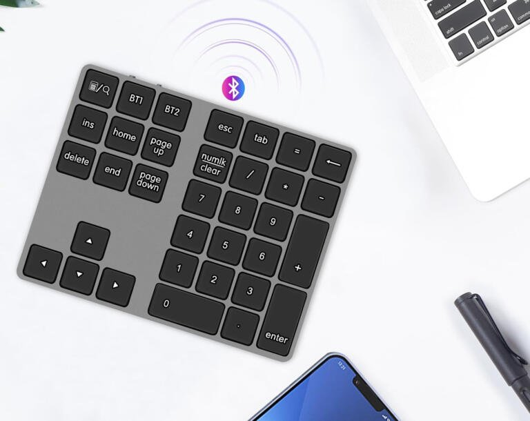Enhance Your Mac Setup With This Bluetooth Number Pad for Only $19.79 1