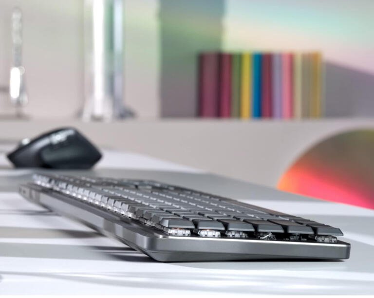Logitech's $170 MX Mechanical Keyboard for Mac Now $107 5 Logitech's $170 MX Mechanical Keyboard for Mac Now $107 5