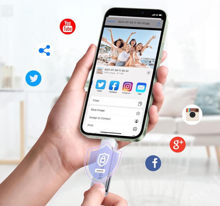 Backup iPhone Videos To This Lightning Flash Drive That's Currently Discounted Right Now! 17