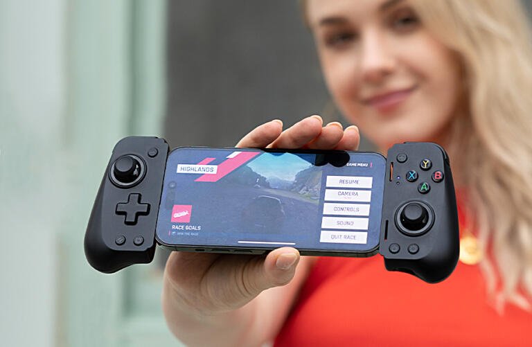 EasySMX M10 Mobile Gaming Controller for iPhone 42% OFF At $42 18