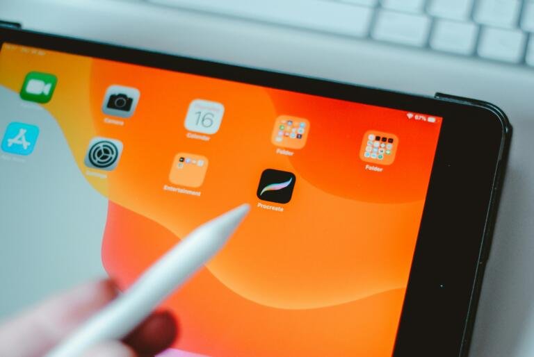 Grab Yours Apple Pencil (USB-C) ​​​​​​​for $69 Only 3
