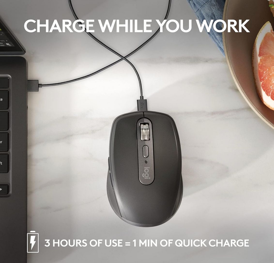 Logitech MX Anywhere 3S – front view, charging 